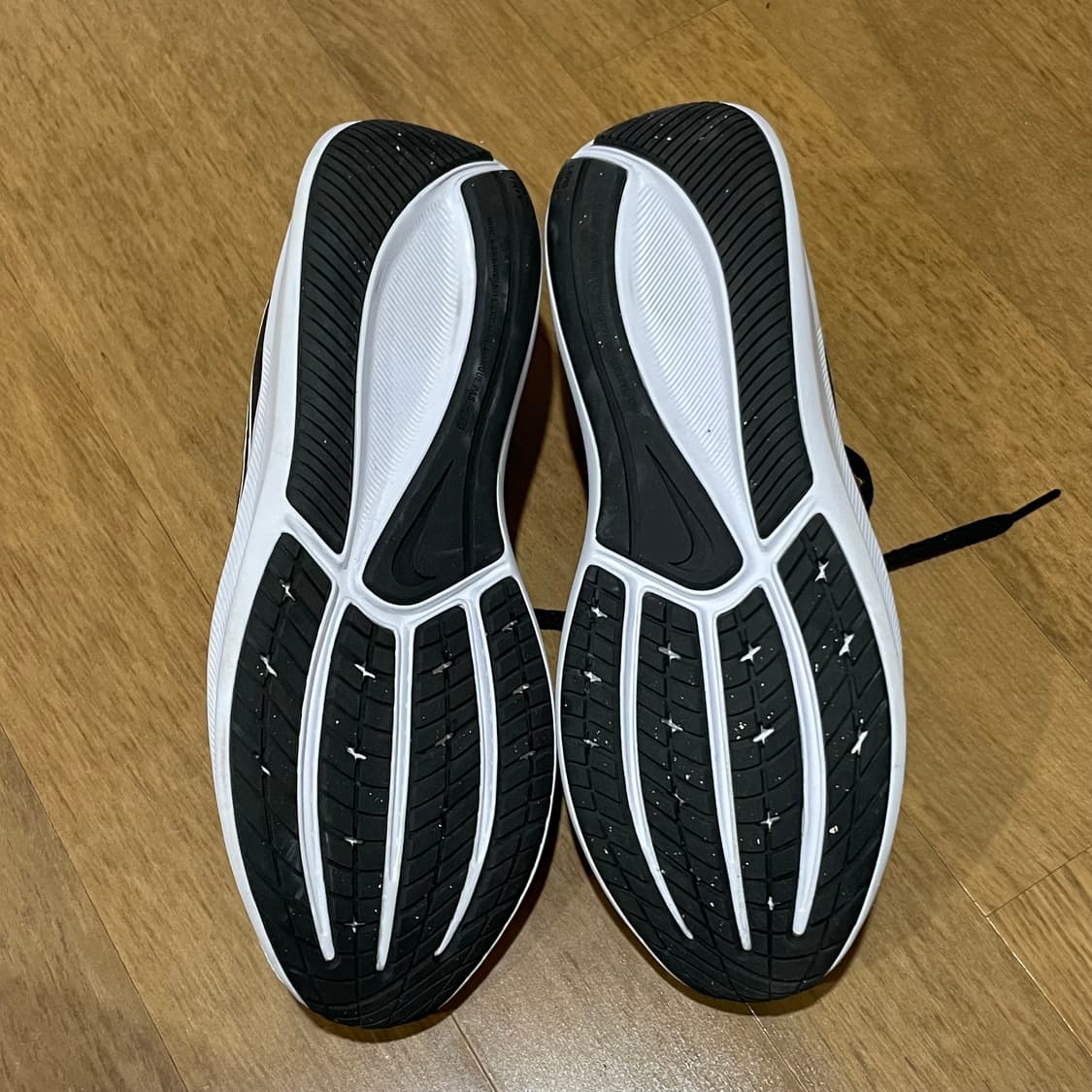 나이키 스타 러너 240 상품이미지8