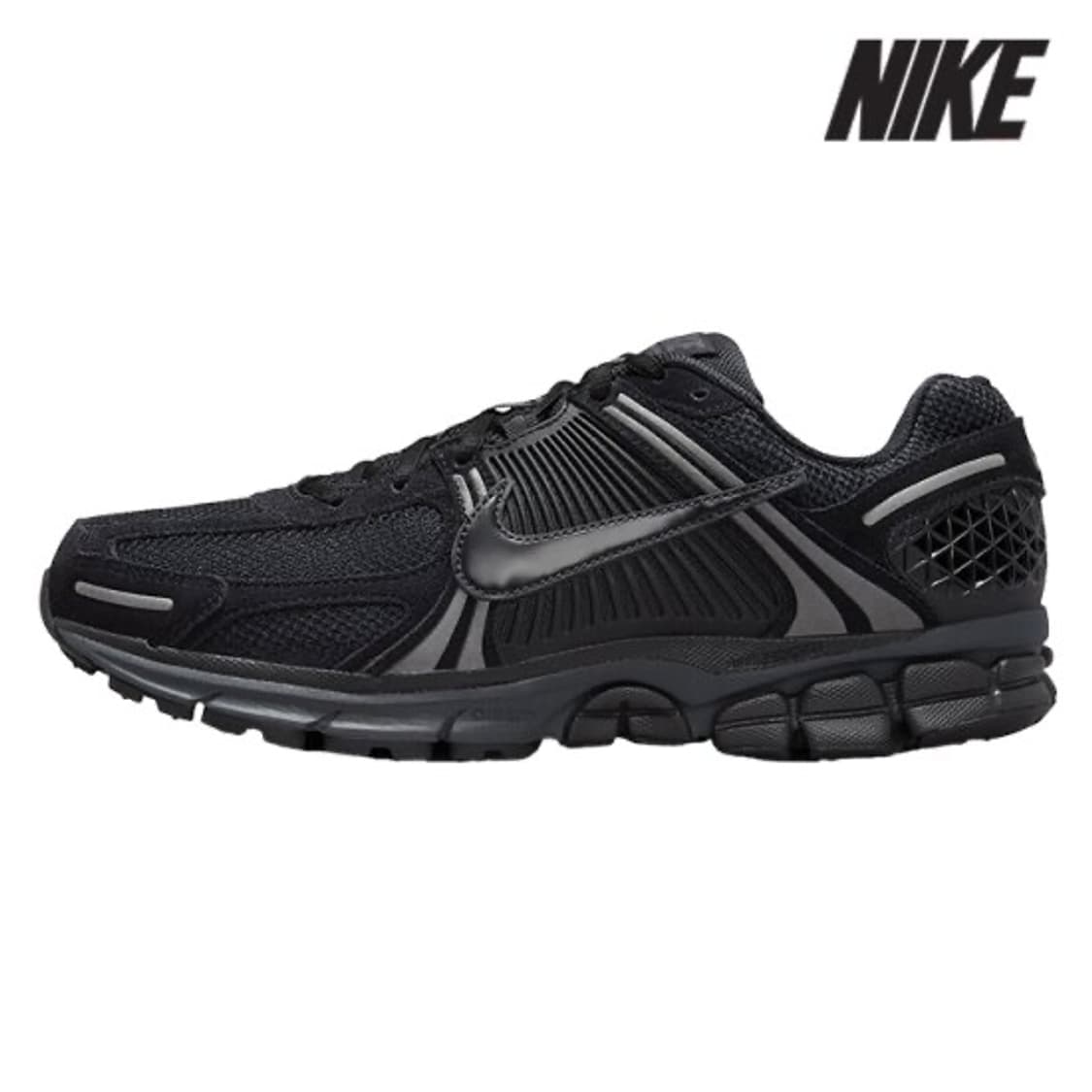 NIKE 나이키 줌 보메로 5 운동화 블랙 255사이즈 상품이미지1