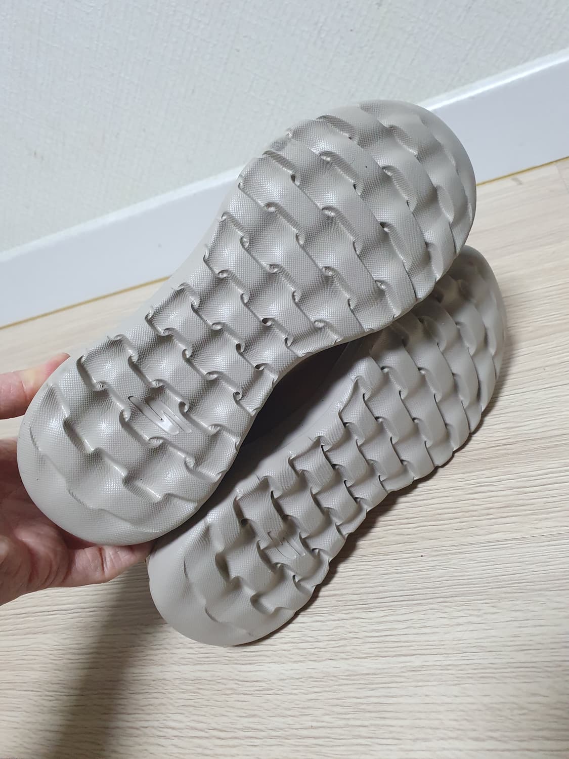 스케쳐스 온더고 앵글부츠 230 상품이미지7