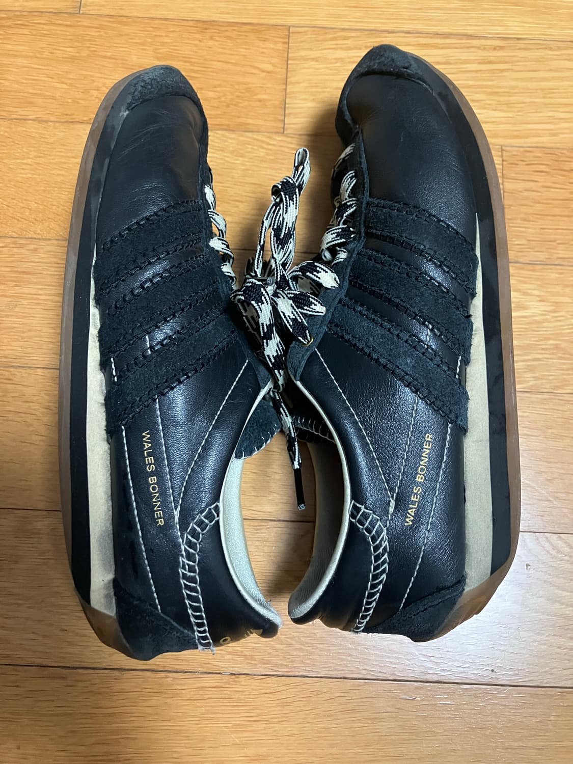 아디다스 x 웨일스 보너 컨트리 코어 블랙 270 상품이미지4