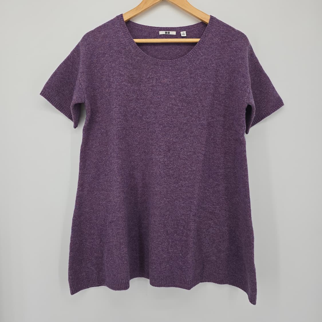 울 100 유니클로 퍼플 반팔 니트 상품이미지1