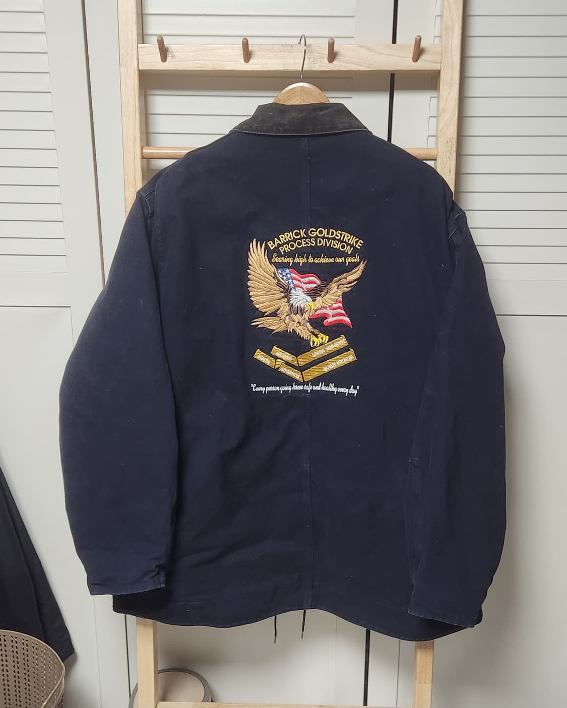 칼하트 디트로이트 딥네이비 c81 워크 자켓 상품이미지2