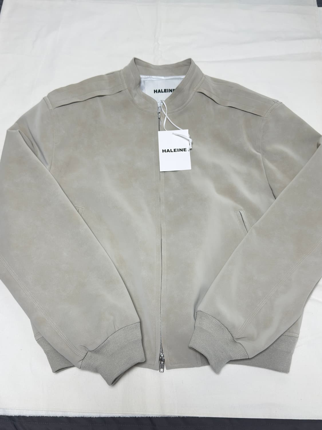 알렌느 / 벨루어 스탠드 카라 블루종 (베이지) / 2 상품이미지3