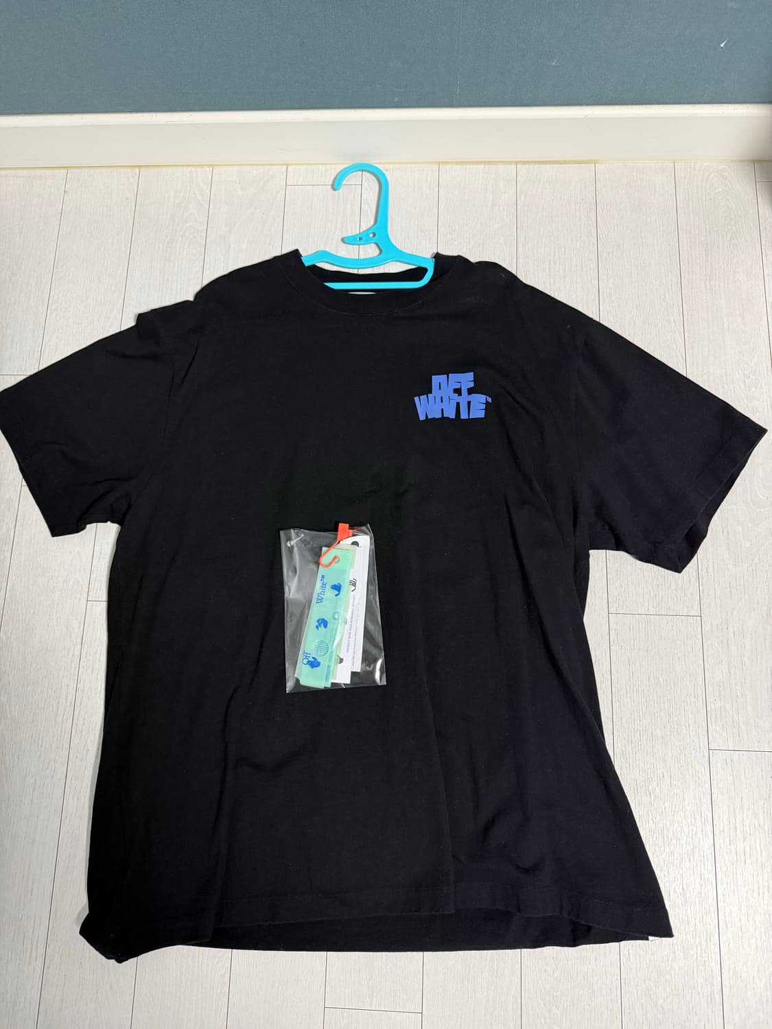 오프화이트(OFF-WHITE) Hands Arrows 반팔 티셔츠 상품이미지4