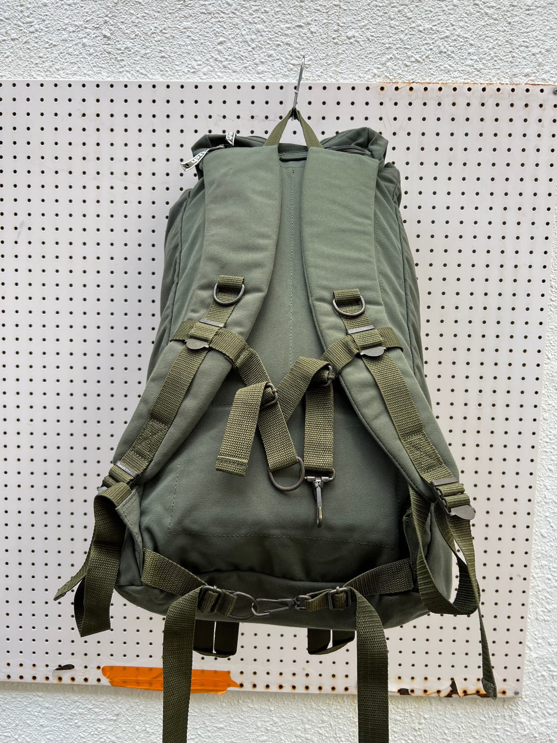 BITCH SKATEBOARDS BACKPACK 비치스케이트보드 백팩 상품이미지2