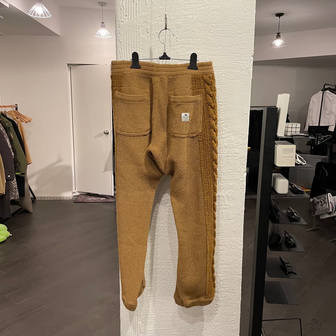 사스콰치패브릭스 니트 팬츠 상품이미지2