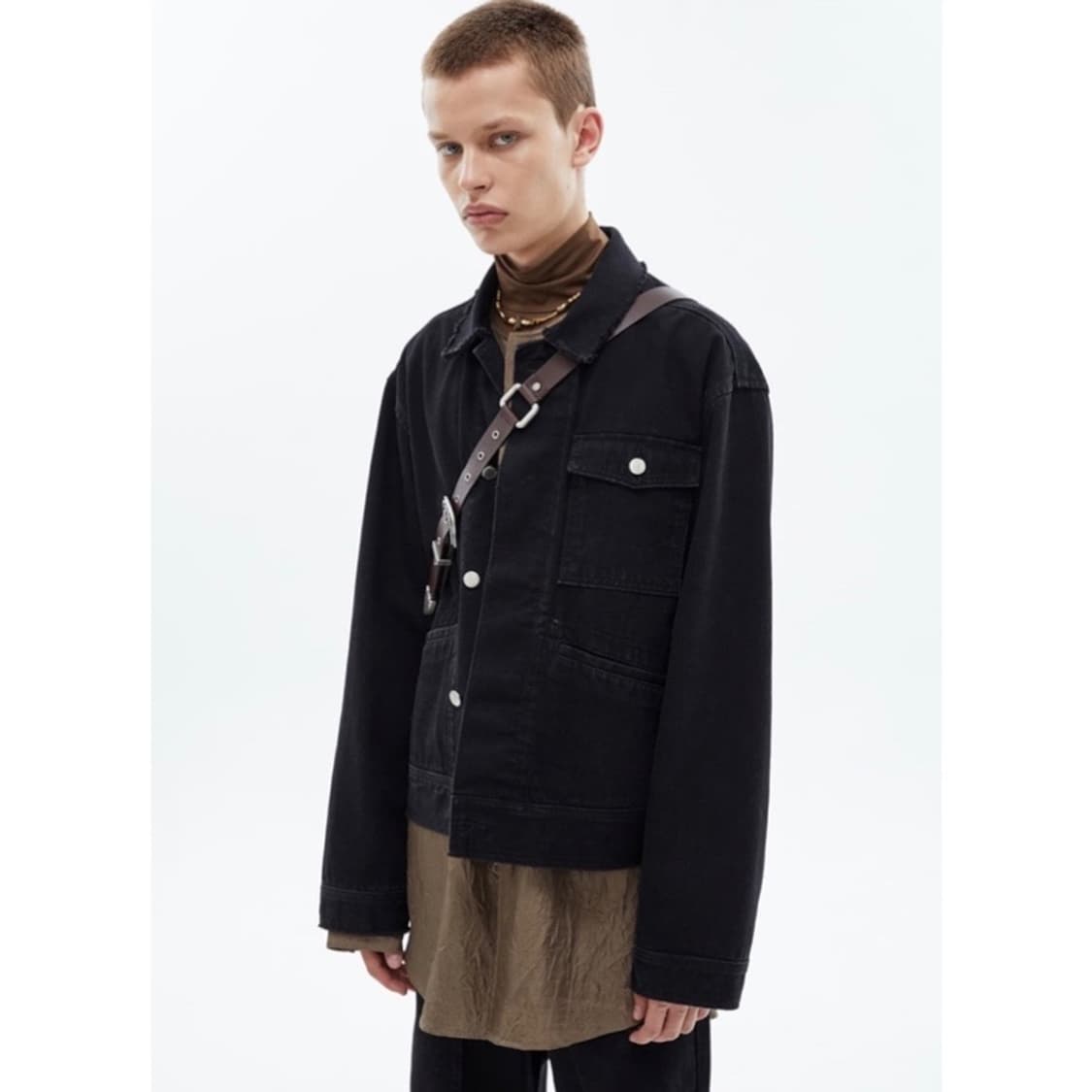 앤더슨벨 매트 로우 컷 데님 자켓 상품이미지2