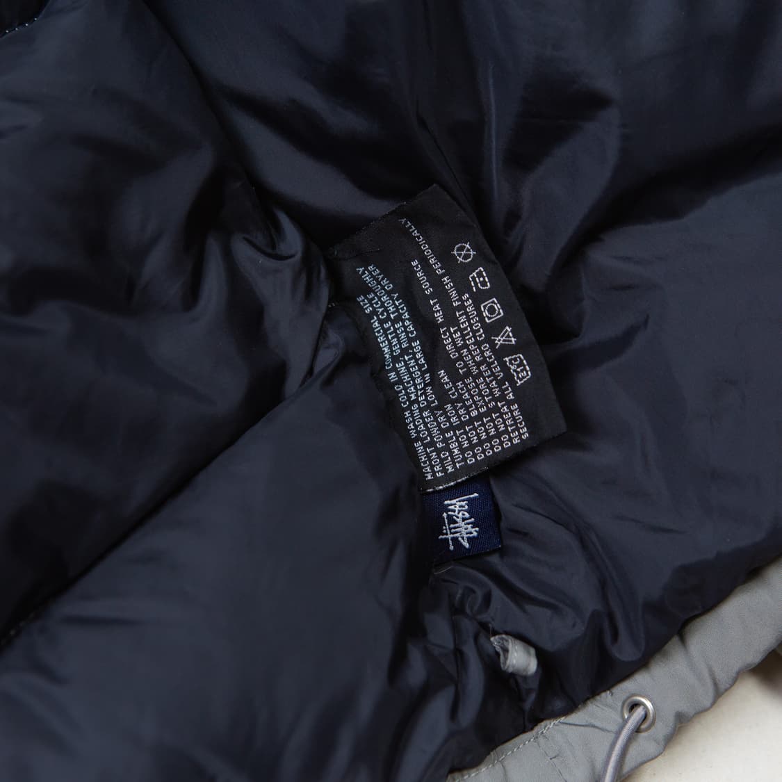 90s 스투시 푸퍼 자켓 실버 상품이미지9