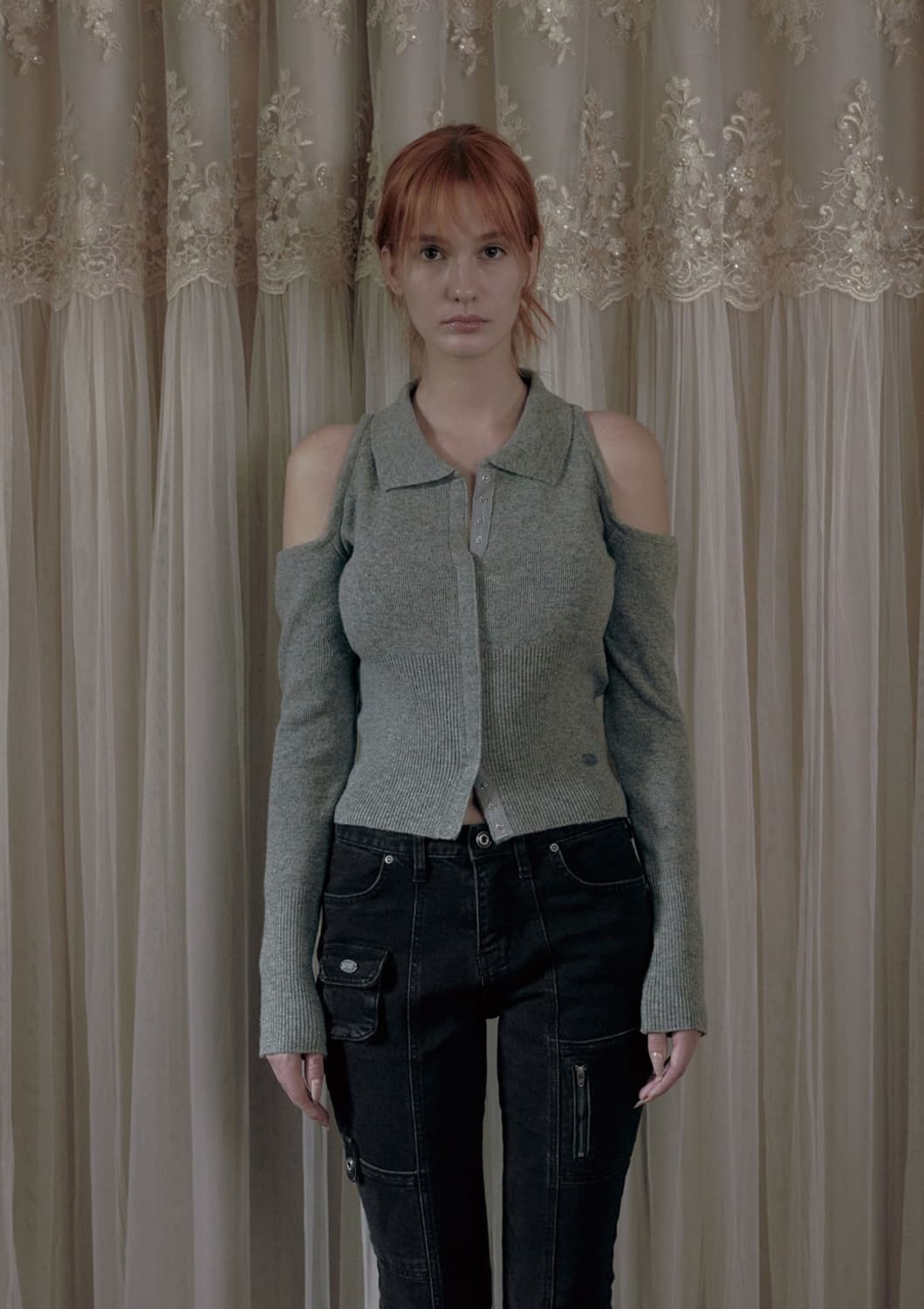 보헴서 보헤미안서울 숄더 홀 니트 가디건 스톤그레이 상품이미지1