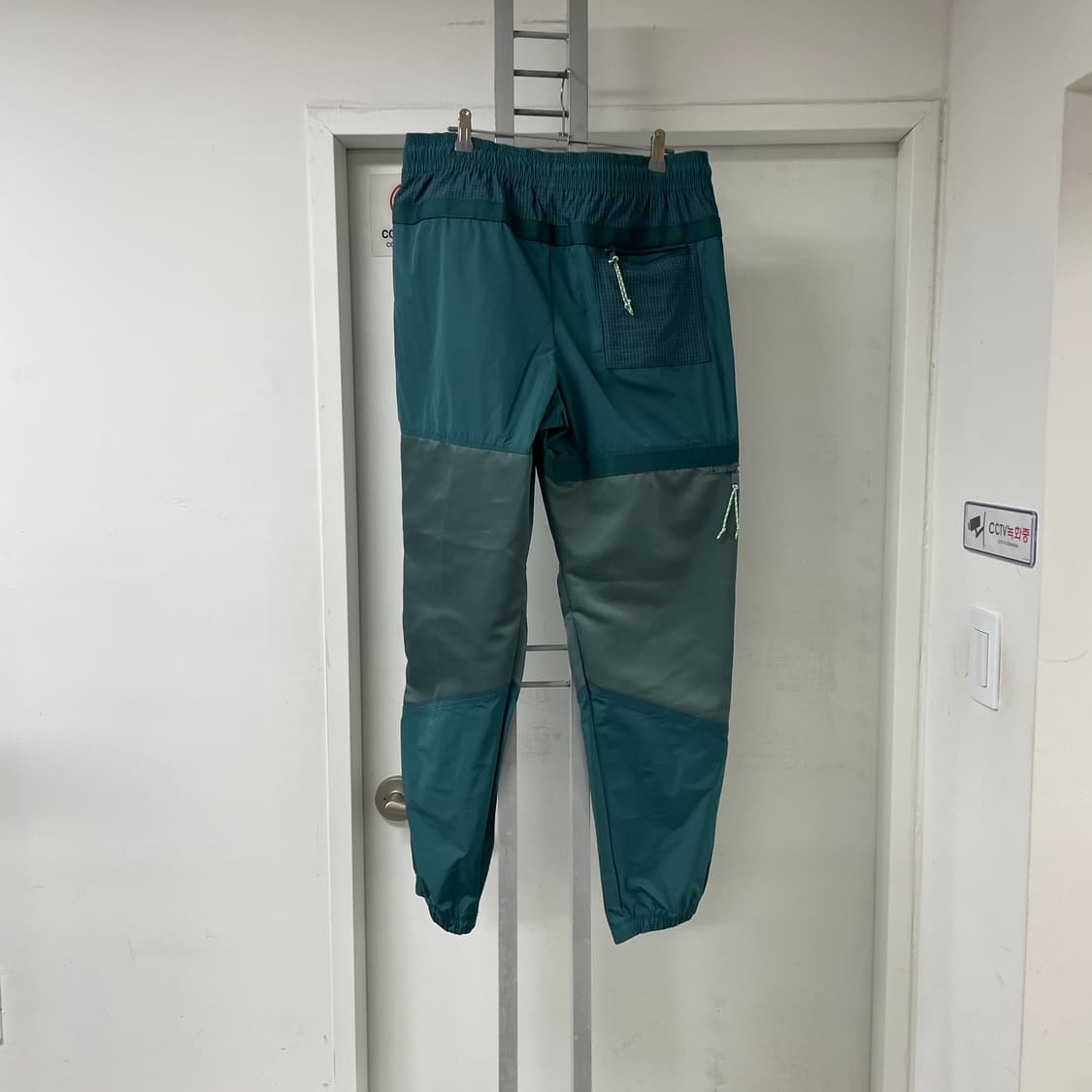 나이키 토트넘 트레이닝 팬츠 L 상품이미지6