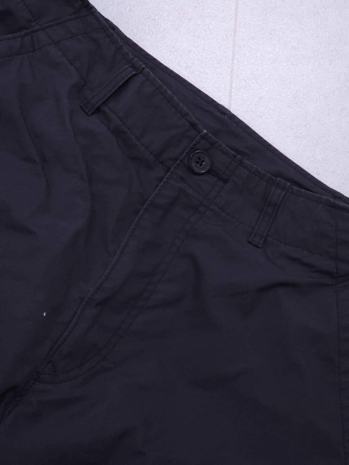 [79] 유니클로 차콜 그레이 파라슈트 팬츠 상품이미지3