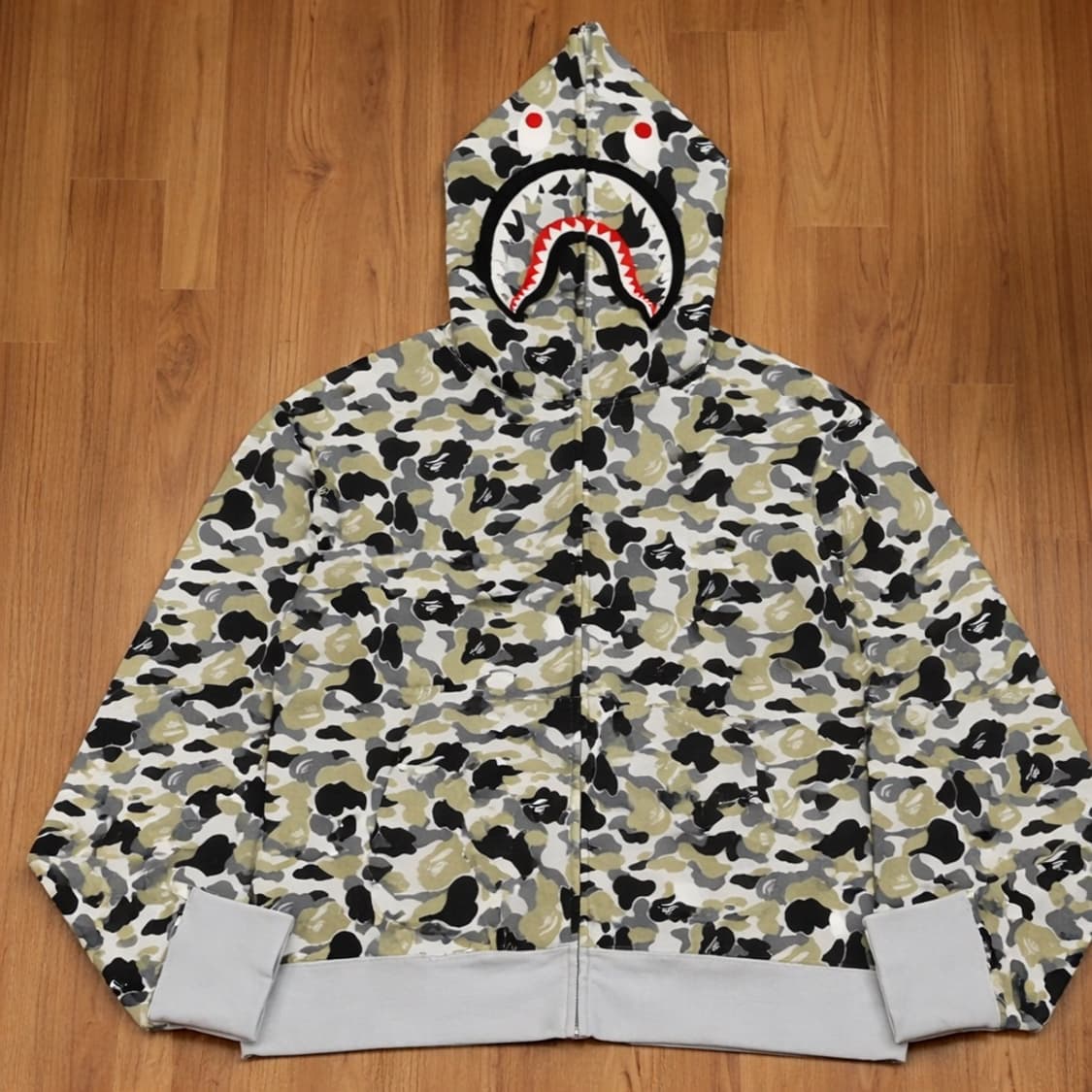 베이프 샤크 풀 집 후드 그레이 - 긴자 스토어 한정 상품이미지1