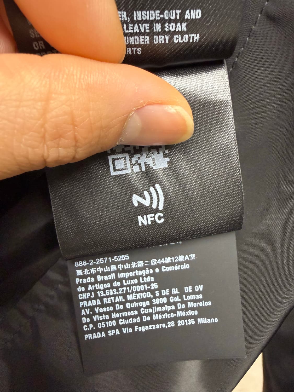 프라다 삼각로고 리버시블 바람막이 (블루종) 상품이미지8