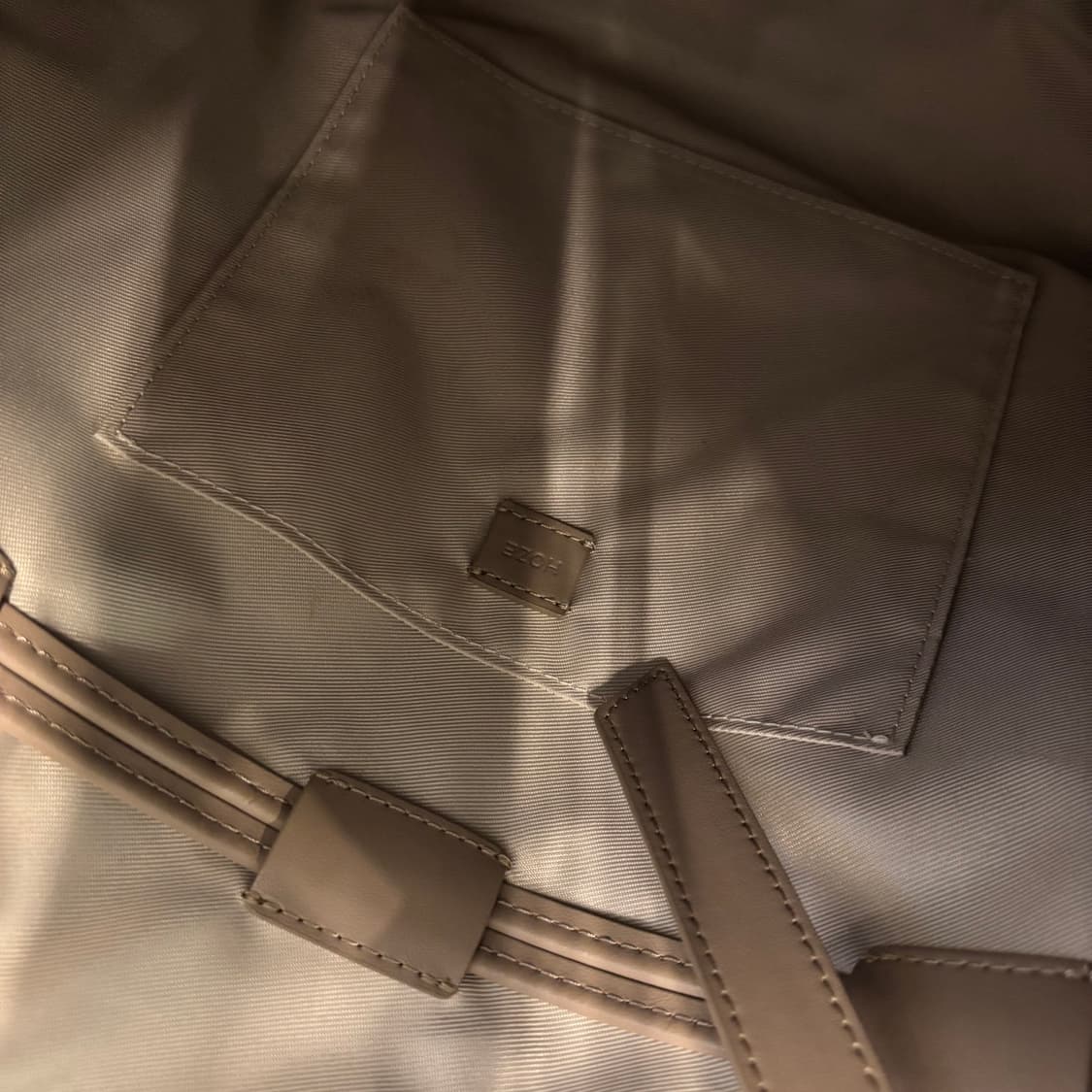 정품 호제 가죽 숄더백    상품이미지10