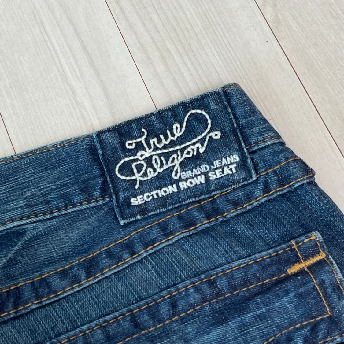 트루릴리전 가죽로고 데님 38인치  상품이미지4