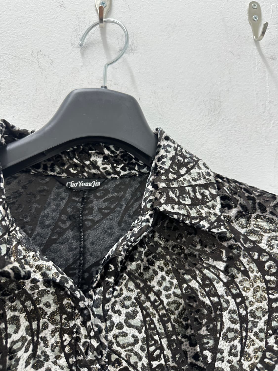 Vintage leopard glossy shirts 상품이미지7
