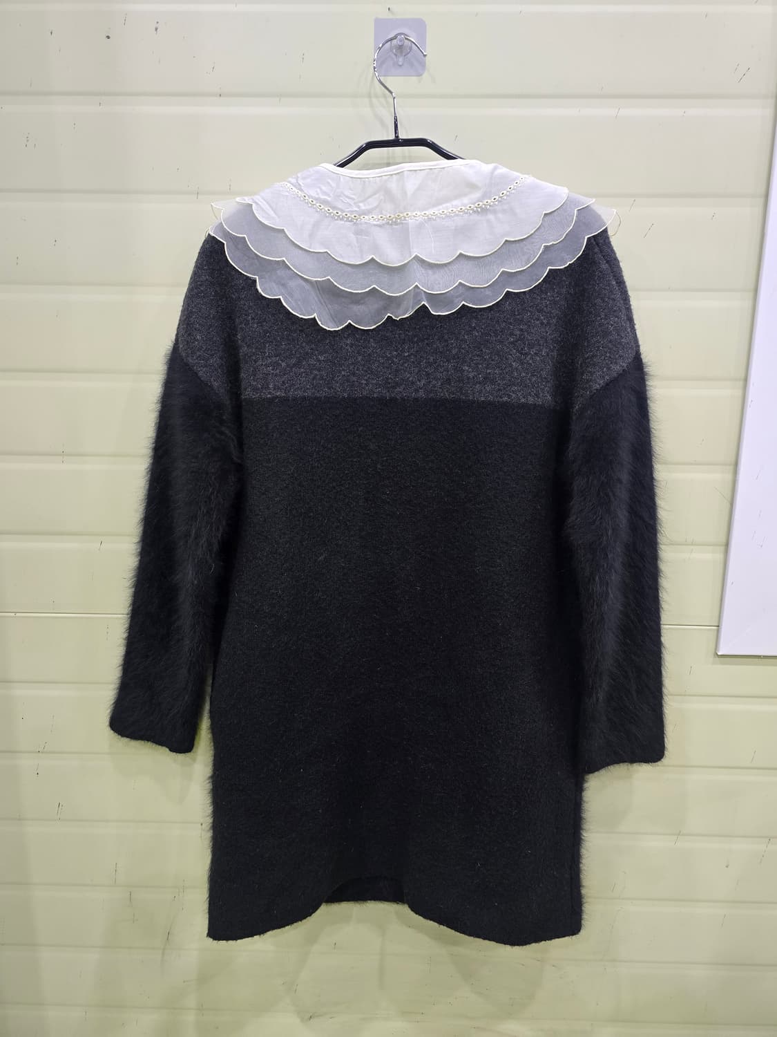 블랙 앙고라 털 레이스 카라 코트 상품이미지4