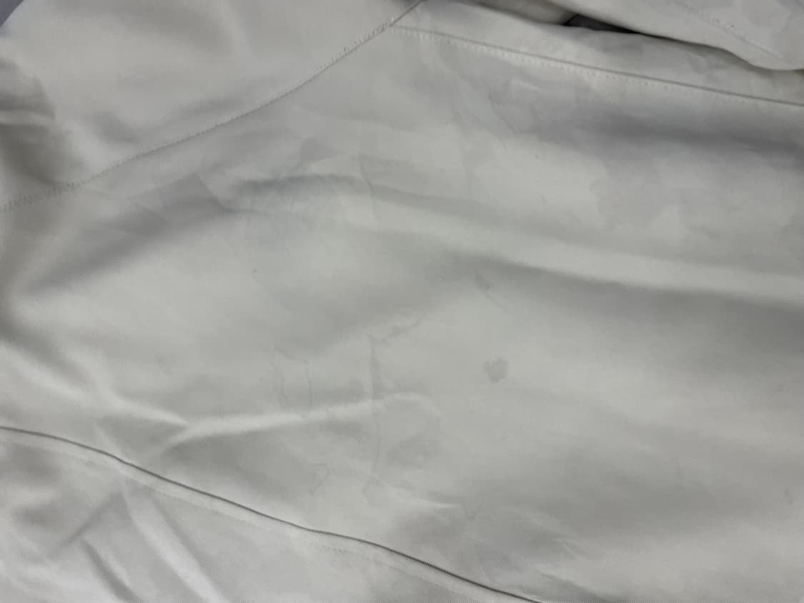 버버리 트렌치코트 아이보리 상품이미지4