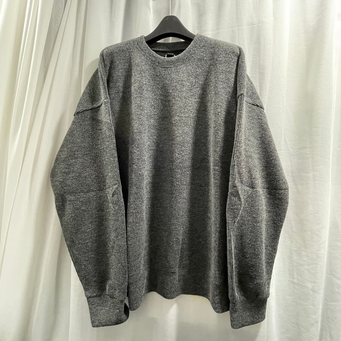 어반/ 플랙스 골지 오버핏 라운드 니트 다크그레이/ 3 상품이미지1