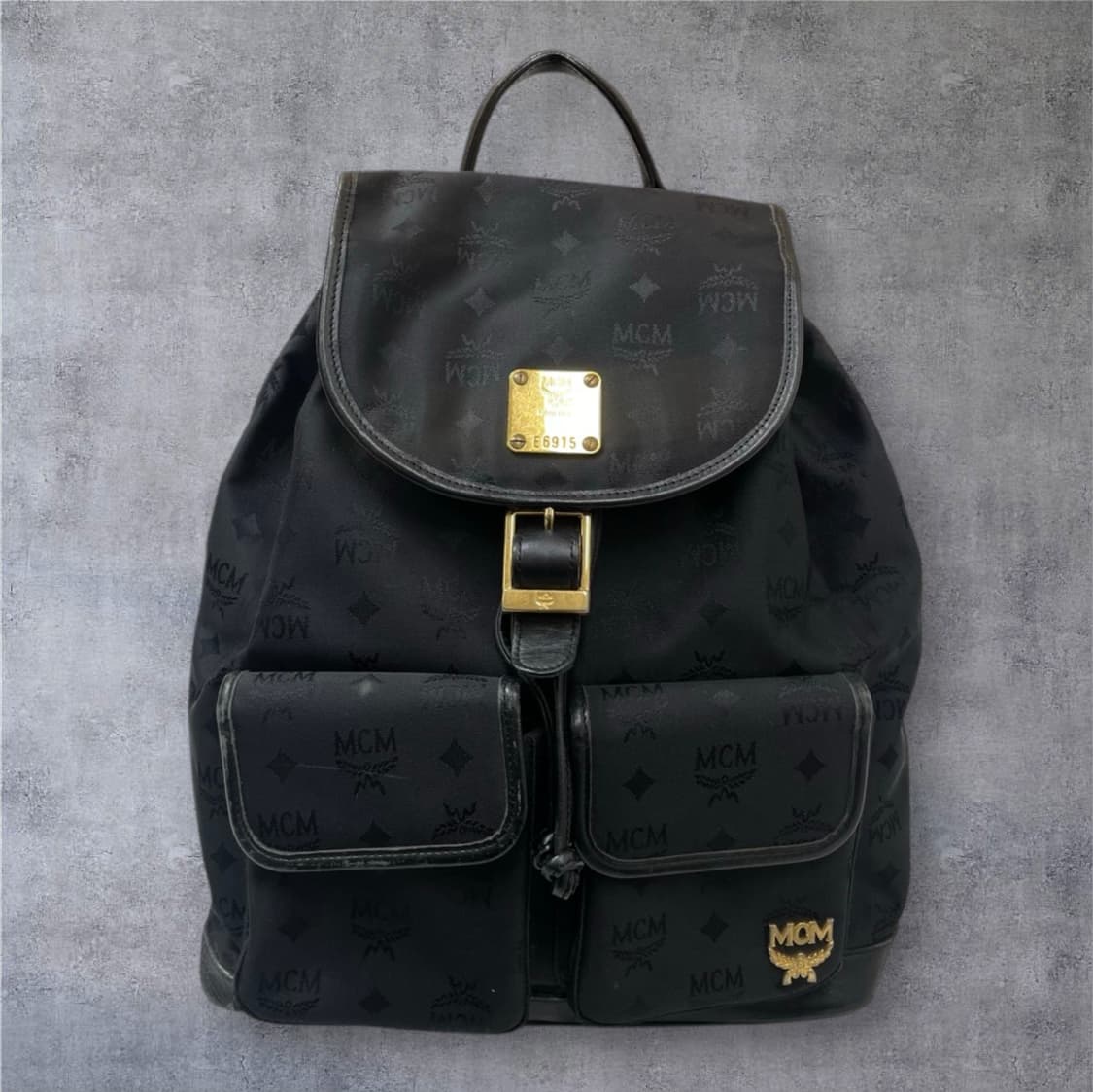 엠씨엠 Mcm 블랙 모노그램 포켓 백팩 상품이미지1