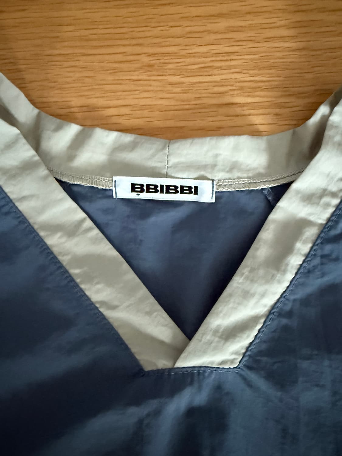 BBIBBI 브이넥 웜업 상품이미지6