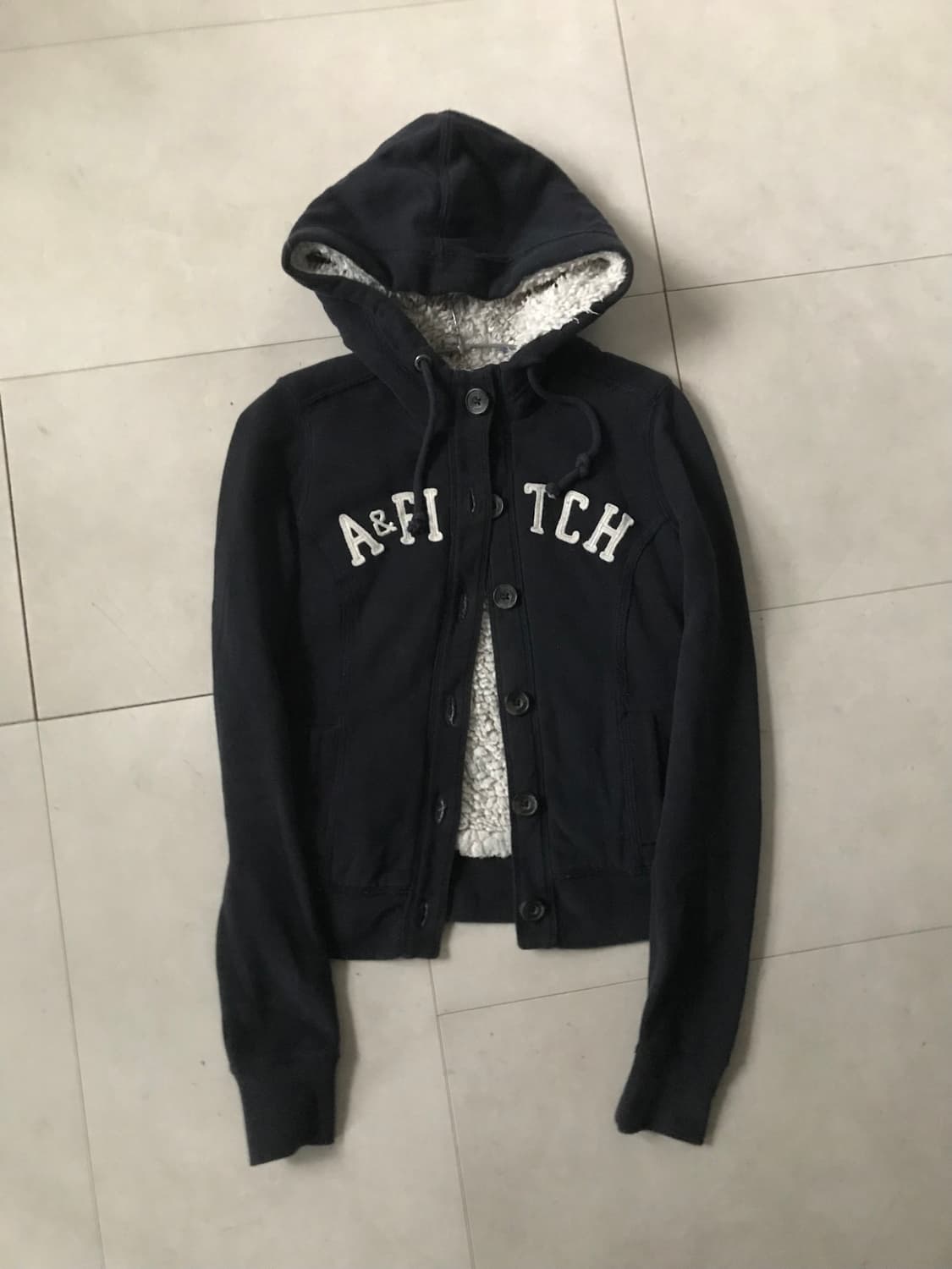 아베크롬비 네이비 버튼 후디 상품이미지8