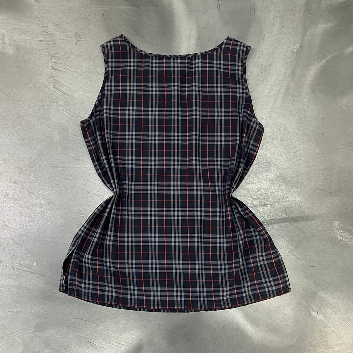  버버리 노바체크 슬리브리스 탑 y16351 상품이미지2