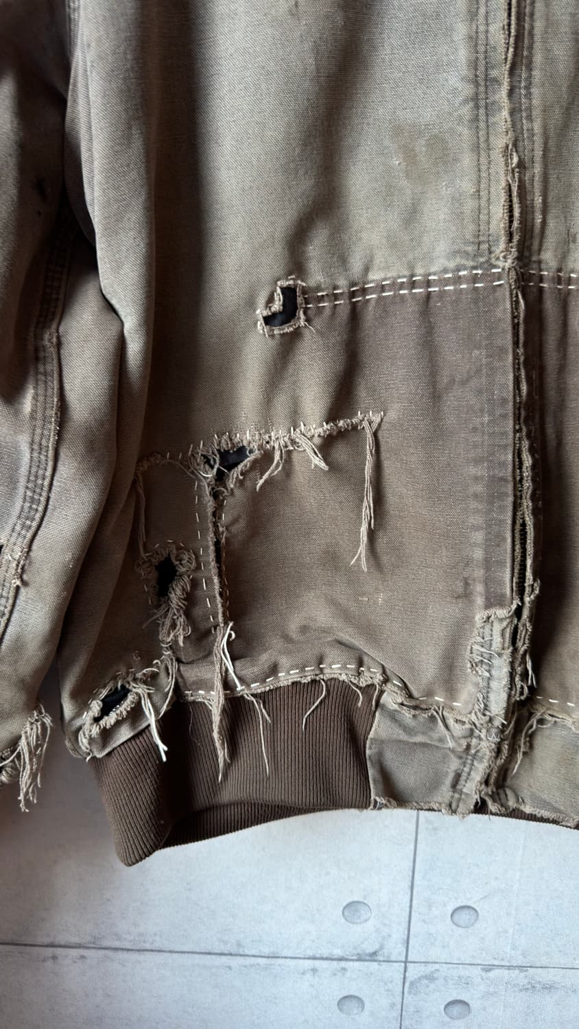 빈티지 트래시드 Carhartt 액티브 재킷 상품이미지3