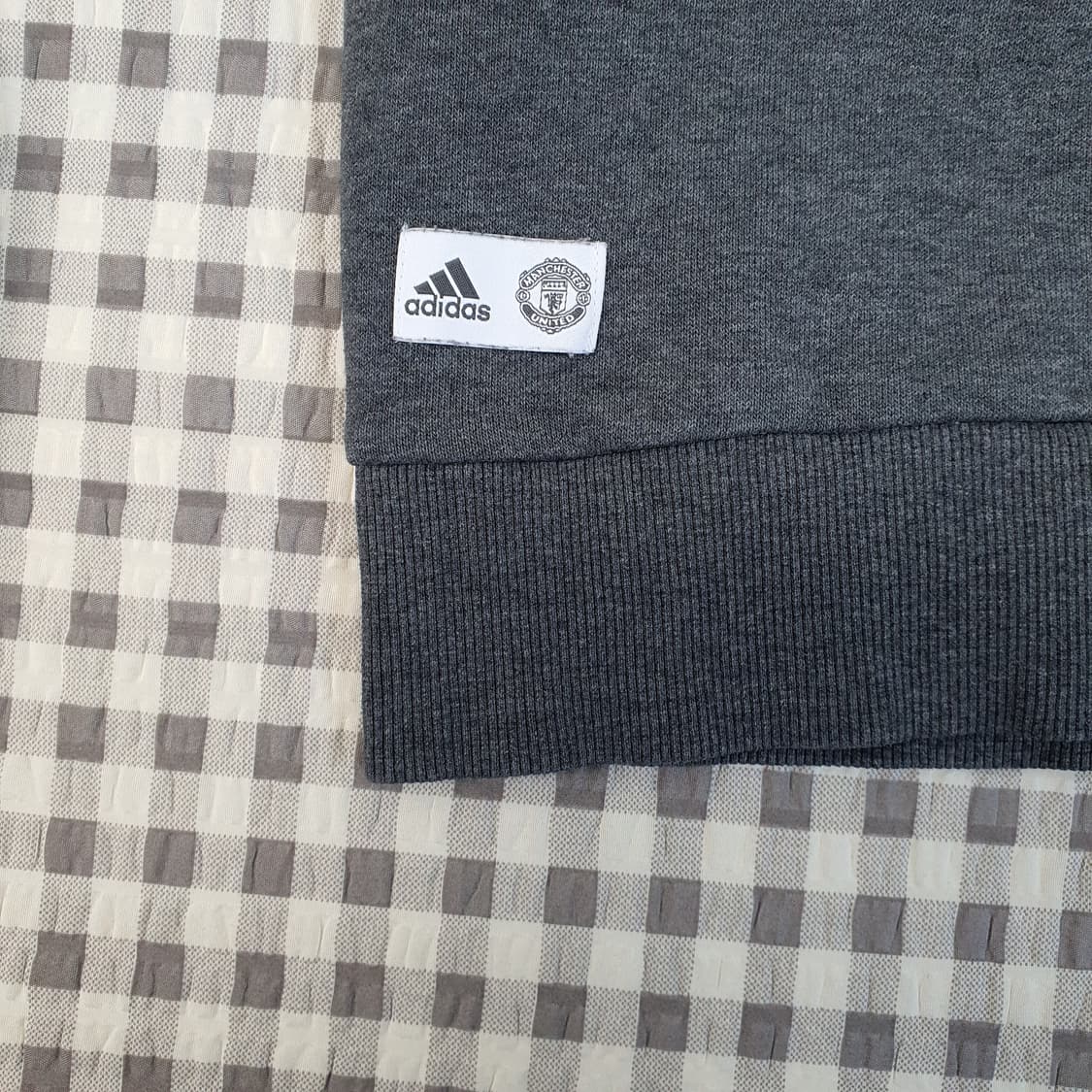 아디다스 맨유 맨투맨 남자95 상품이미지6