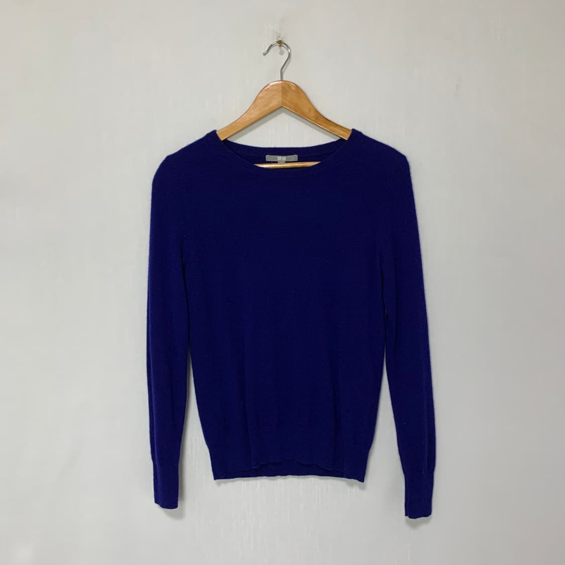 유니클로 블루 네이비 캐시미어 100% 빈티지 니트 M 상품이미지1