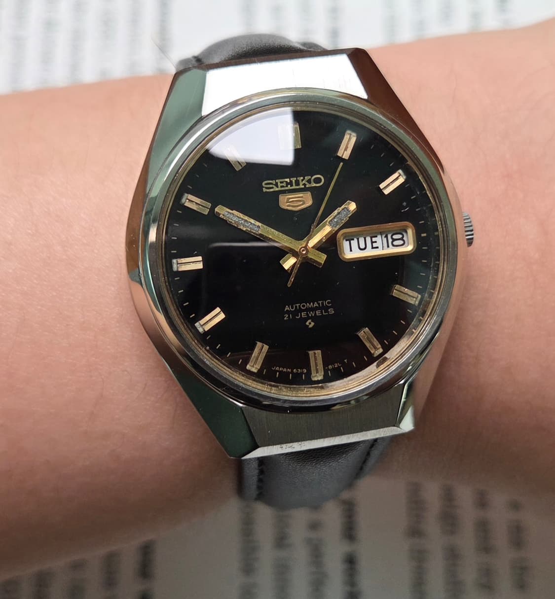빈티지 세이코 데이데이트 오리지널 블랙다이얼 6319 오토매틱  상품이미지2