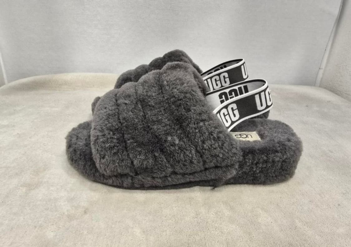 UGG 양털 샌들 슬리퍼 240 상품이미지1