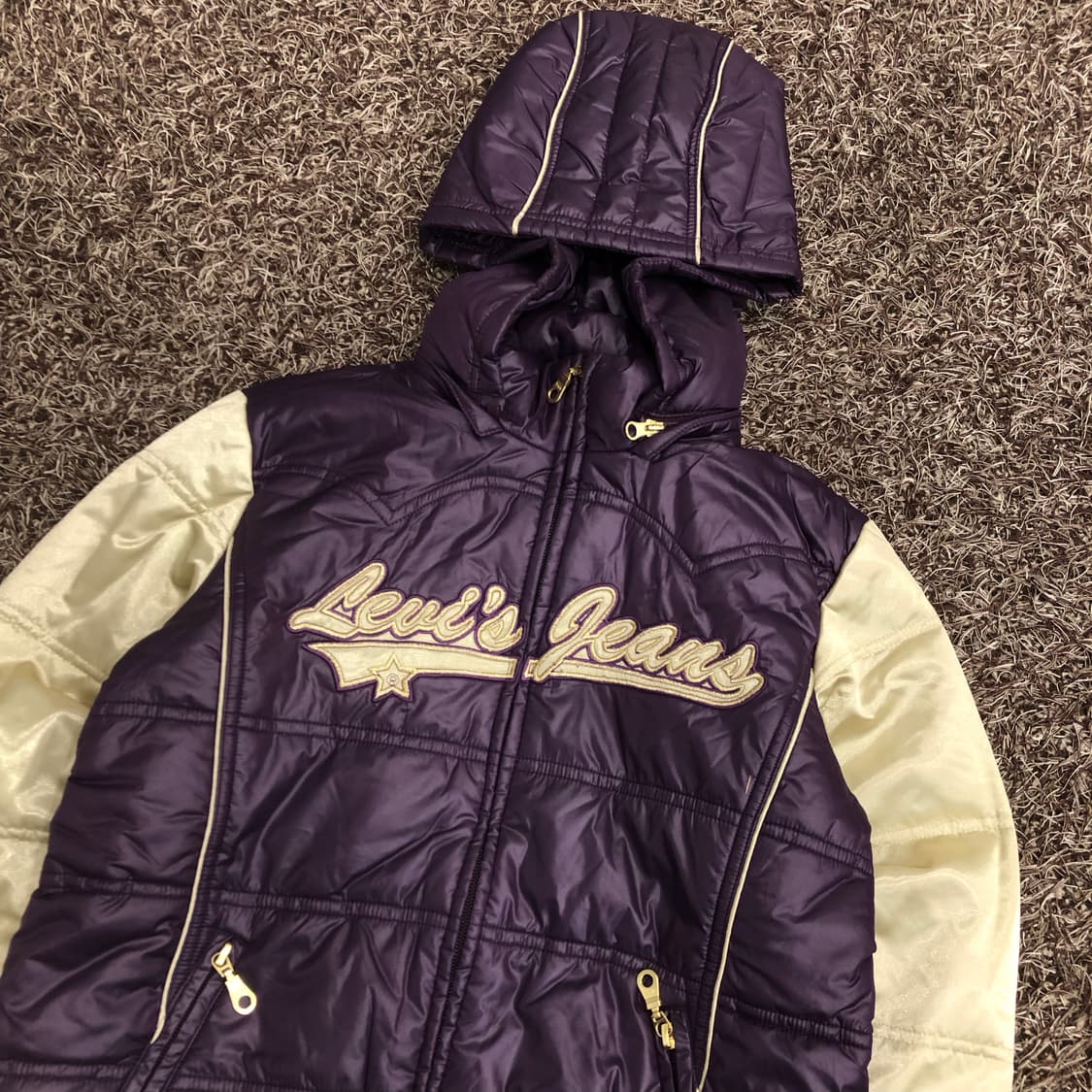 리바이스 퍼플 후드 패딩 점퍼 상품이미지2