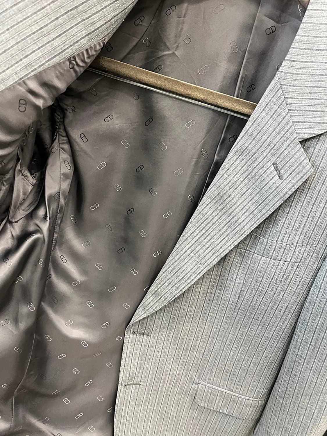 105,35) 크리스찬디올 스트라이프 슈트  상품이미지5