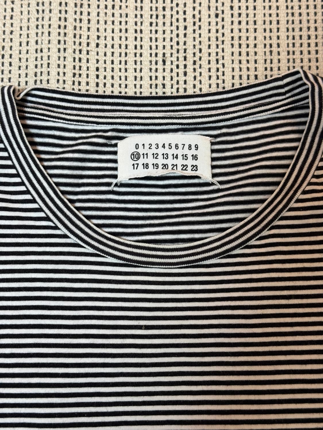 마르지엘라 스티치 스트라이프 티셔츠 상품이미지1