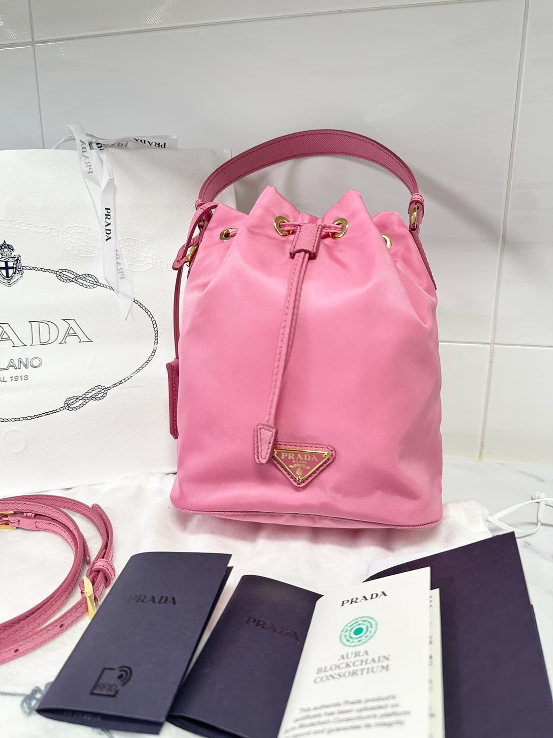 [새상품 정품] 프라다 리에디션 1978 버킷백 상품이미지7