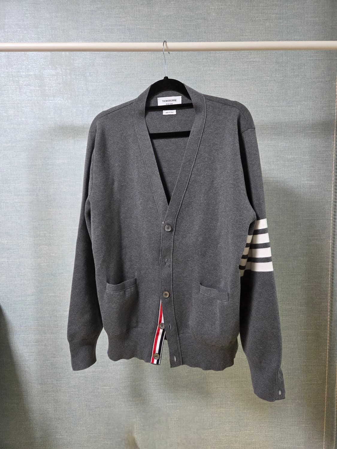 [새상품급 4] 톰브라운 밀라노스티치 가디건 상품이미지1
