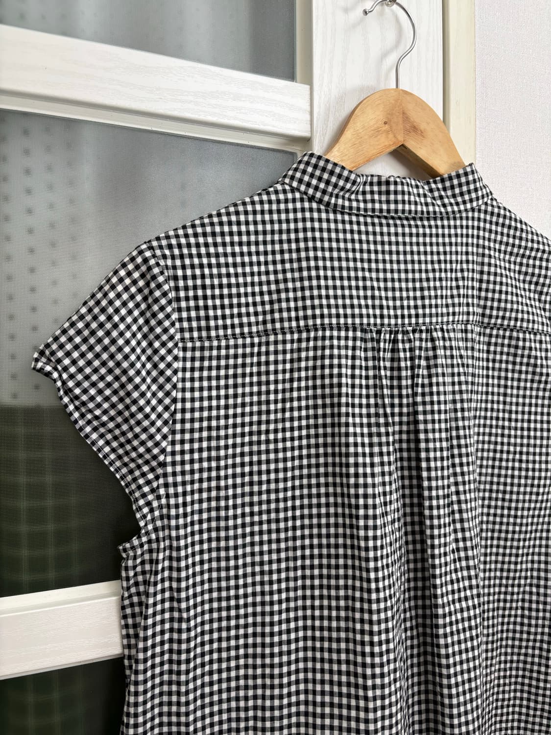 블랙 체크 반소매 블라우스 상품이미지5