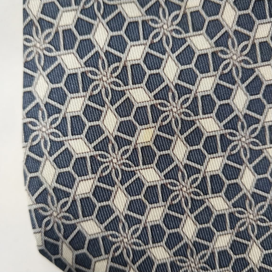 에르메스 넥타이 네이비 기하학 패턴 9.1cm A~B등급 K2185 상품이미지7