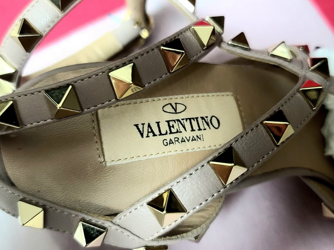 발렌티노 락스터드 힐 상품이미지5