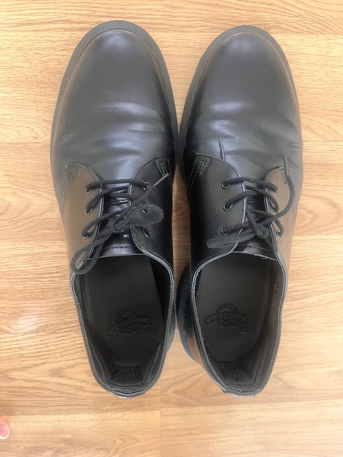 닥터마틴 모노블랙 280 상품이미지2