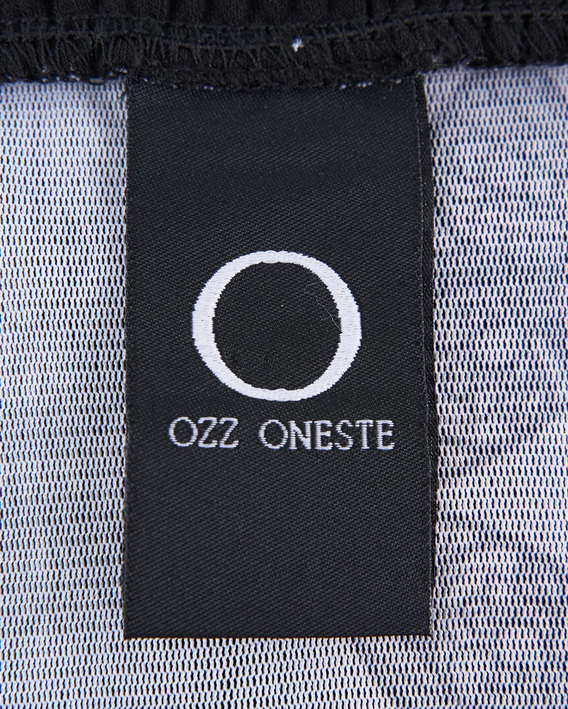 Ozz ONESTE 고딕 블랙 레이스 디테일 원피스 상품이미지5