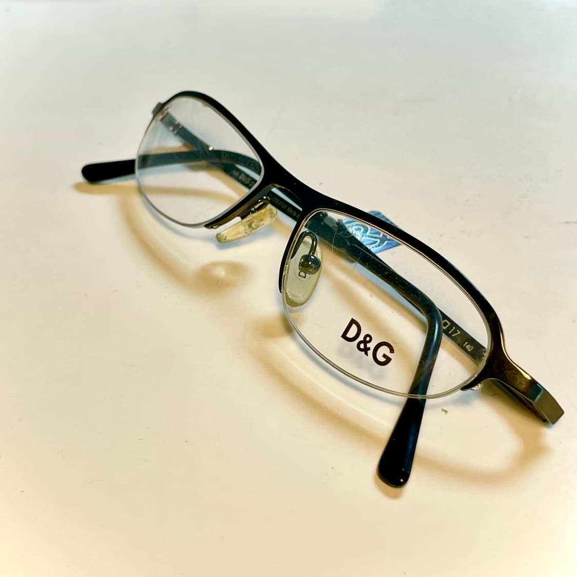 D&G 돌체엔가바나 반무테 빈티지 안경 판매합니다 상품이미지1