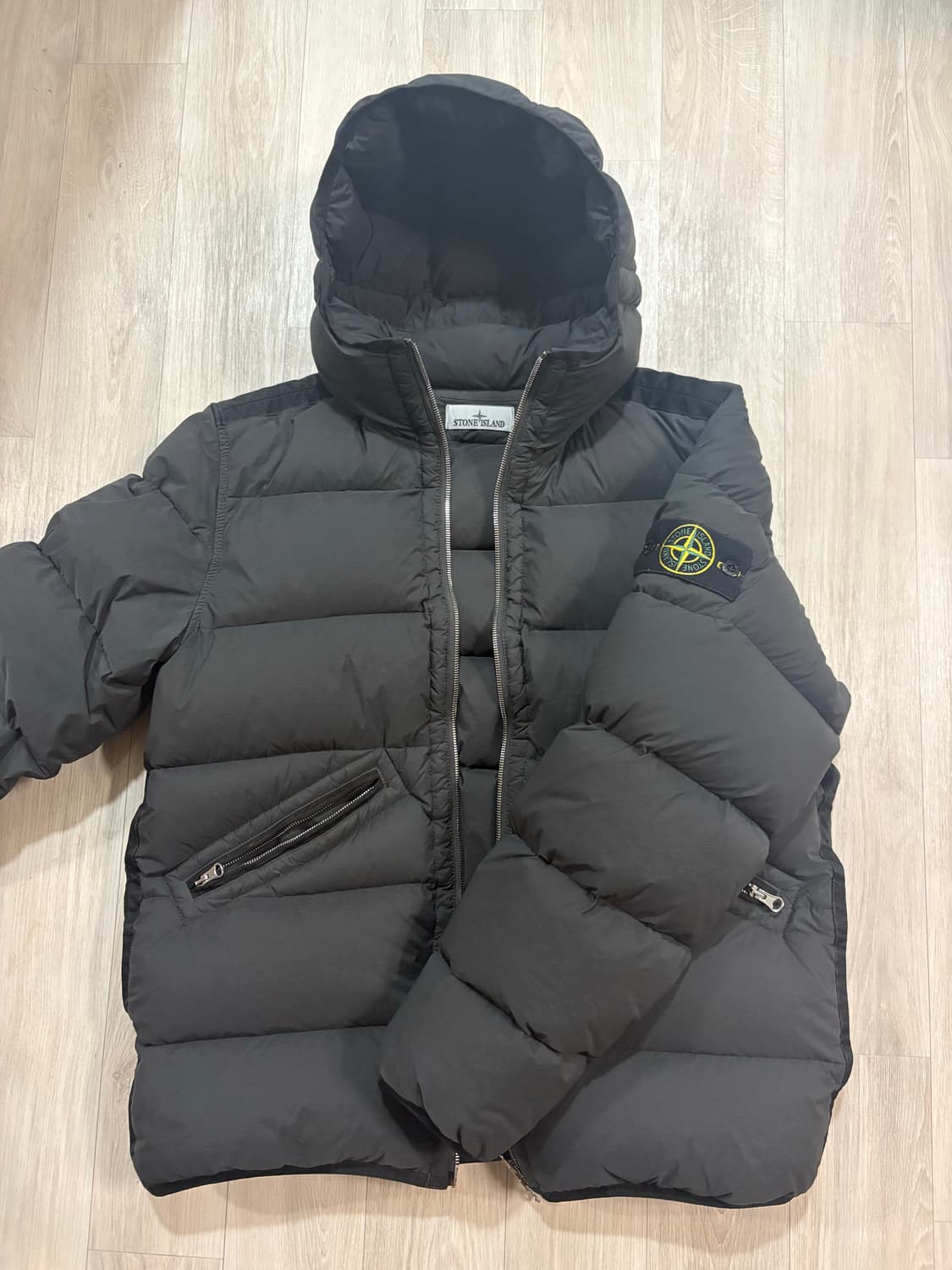 스톤아일랜드 패딩 상품이미지1