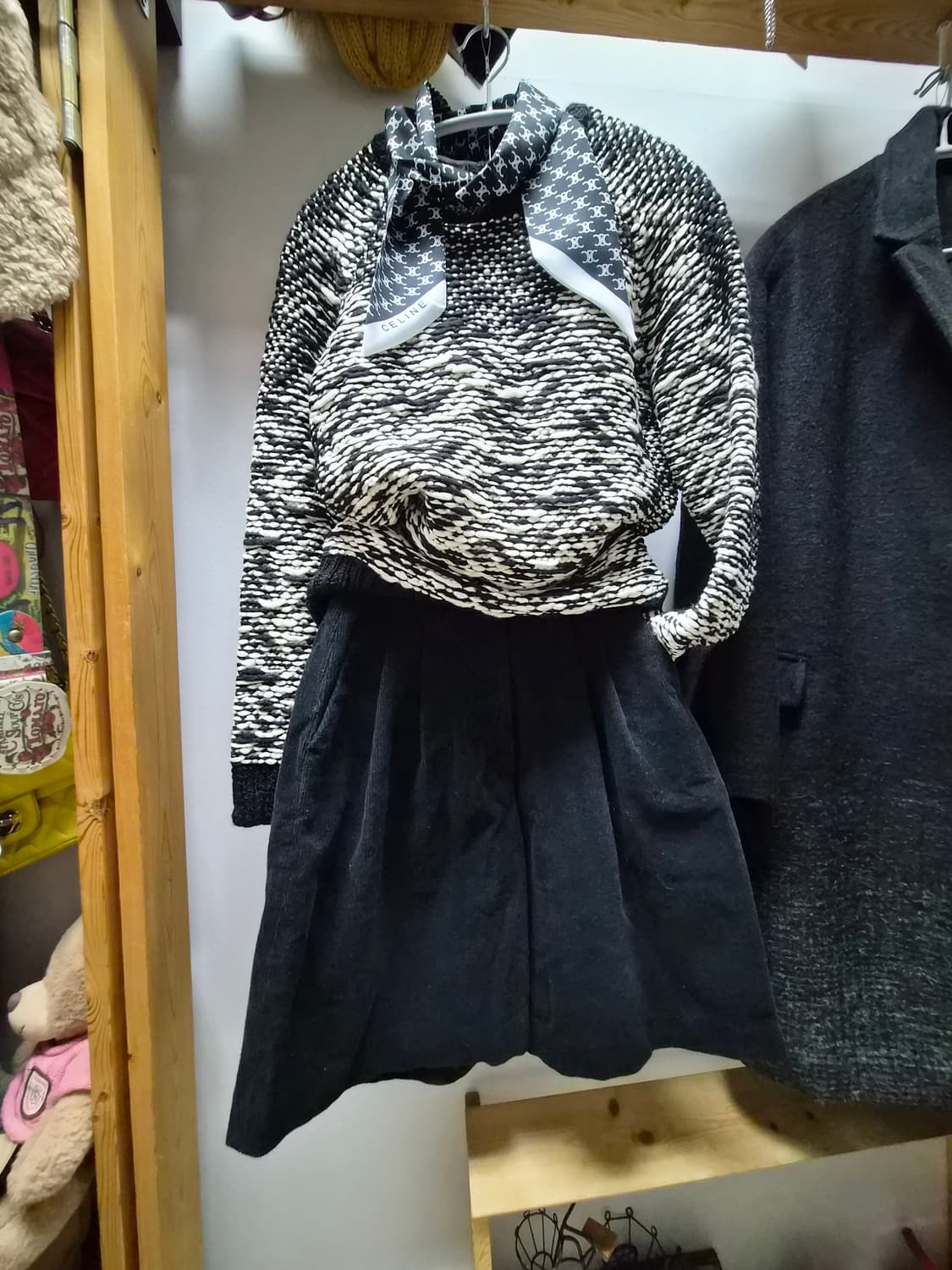 이로 니트. ouvir 코듀로이 버뮤다팬츠 상품이미지1