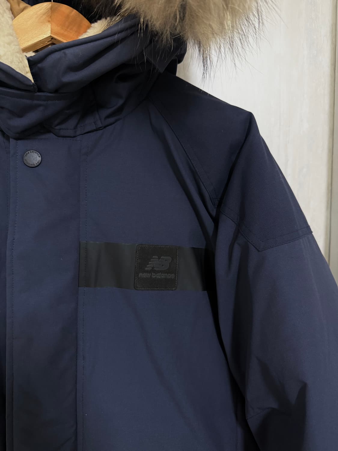 남성 100 L / 뉴발란스 카메라맨 패딩 점퍼 네이비 상품이미지3