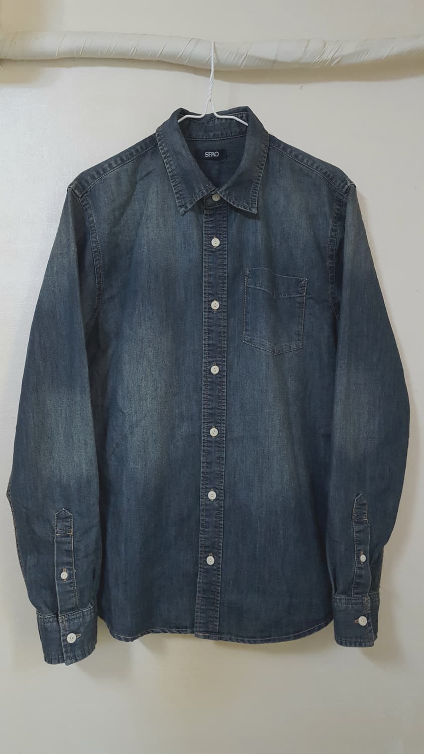 스파오 데님 셔츠 상품이미지1