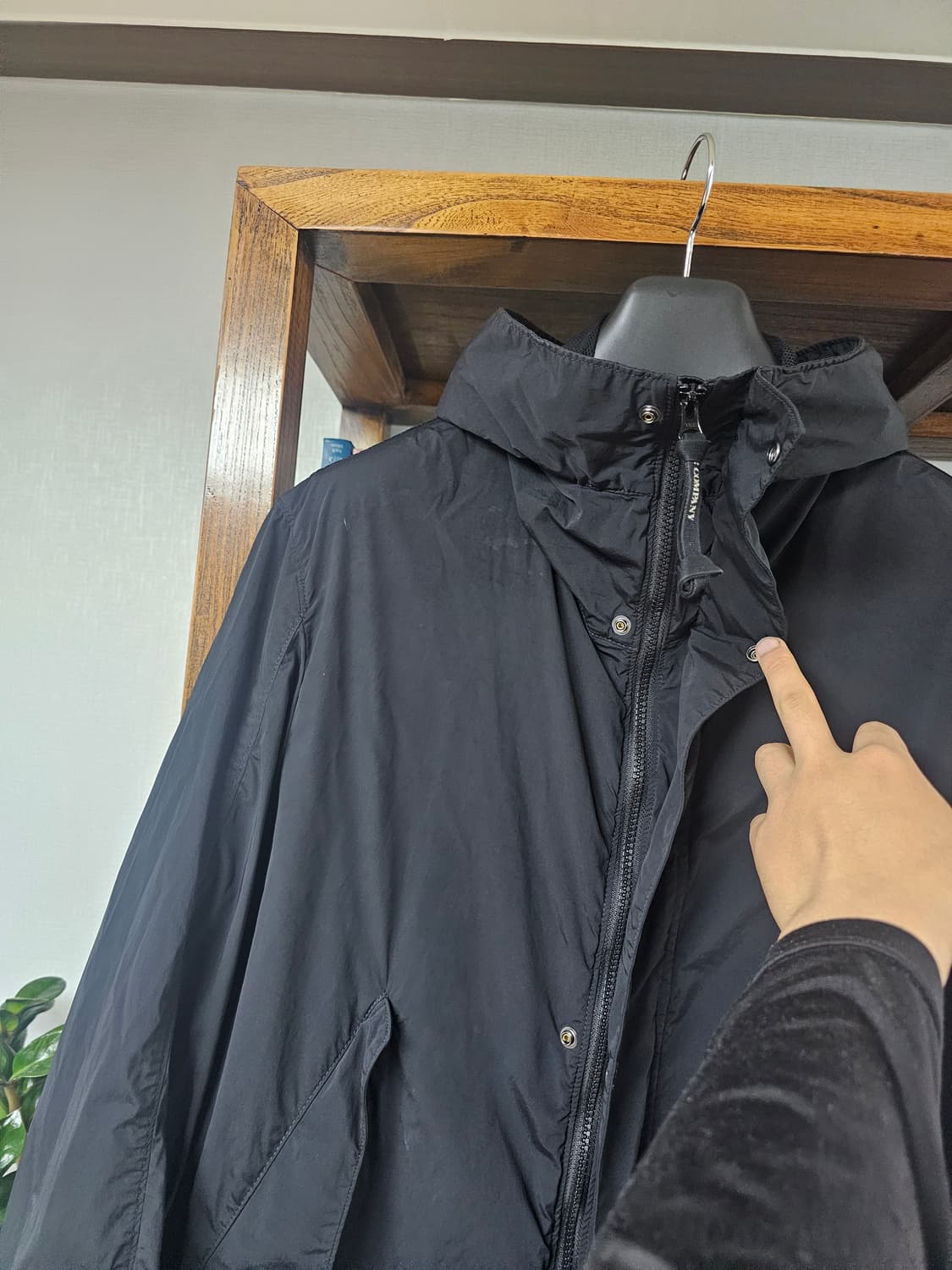 100사이즈)CP컴퍼니 나일론 야상 코트 자켓 팔아요 씨피컴퍼니 l 라지 상품이미지3