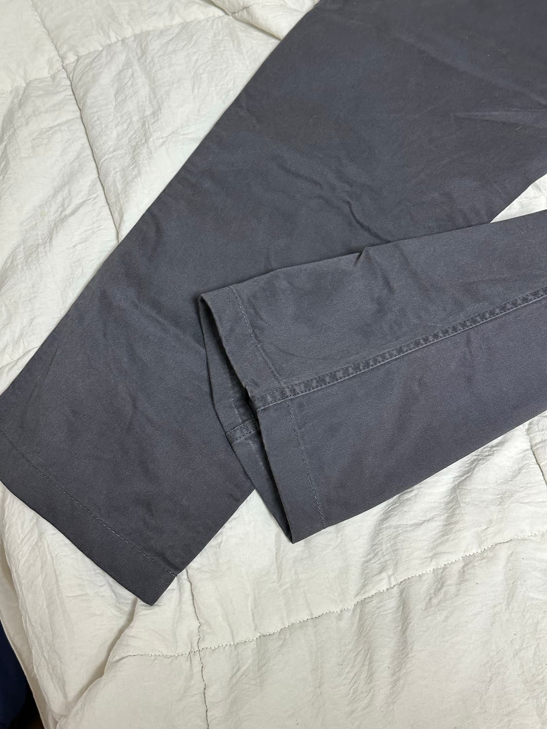 유니클로 치노 팬츠 차콜 33 상품이미지6