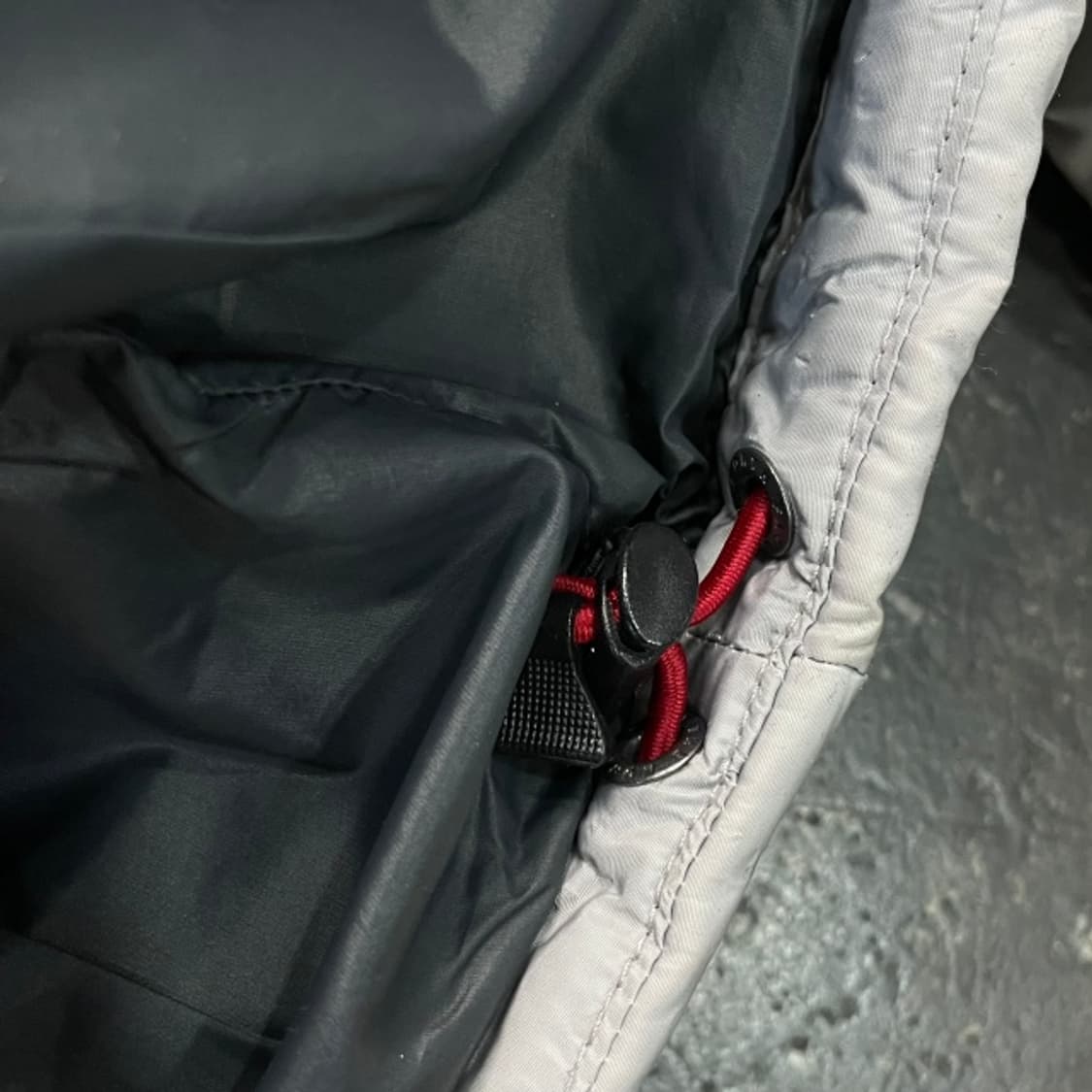 100 노스페이스 그리드 경량패딩  상품이미지5